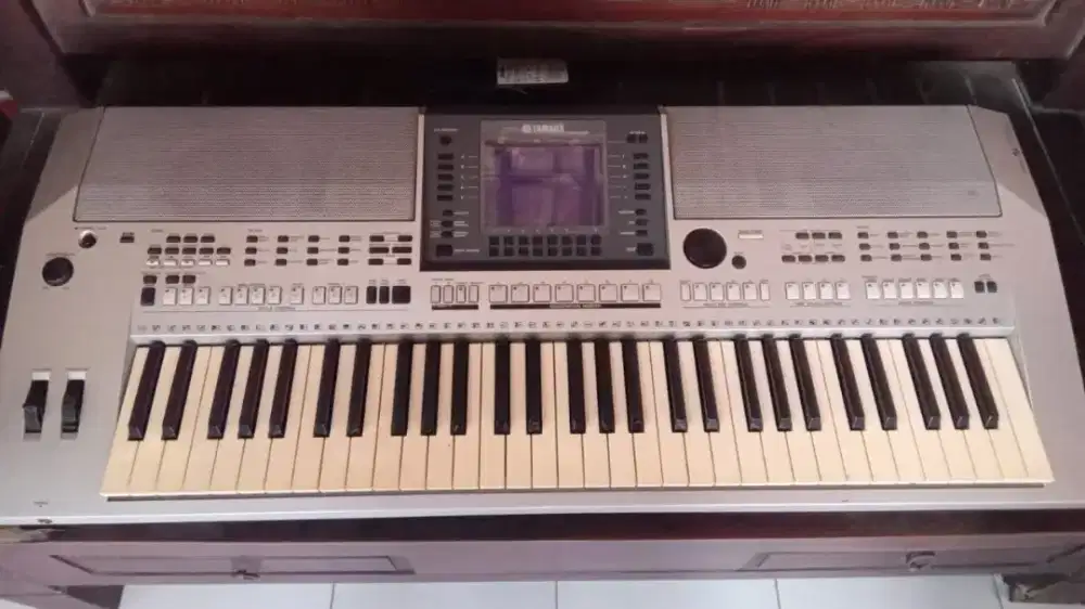 Keyboar piano yamaha psr s700