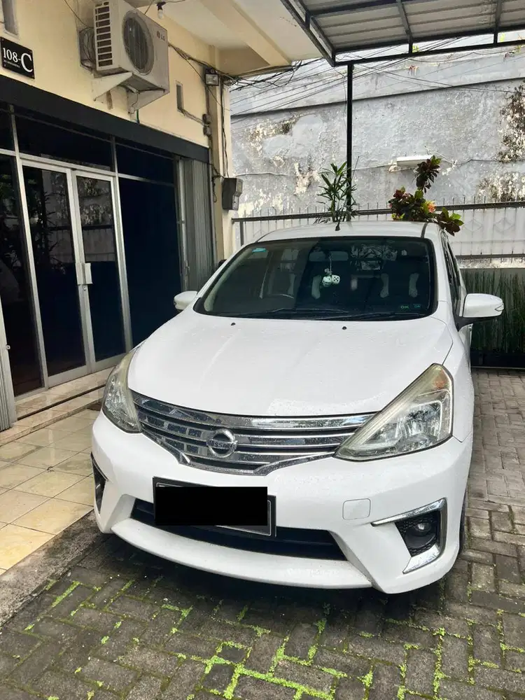 Jual Grand Livina Mobil Kesayangan