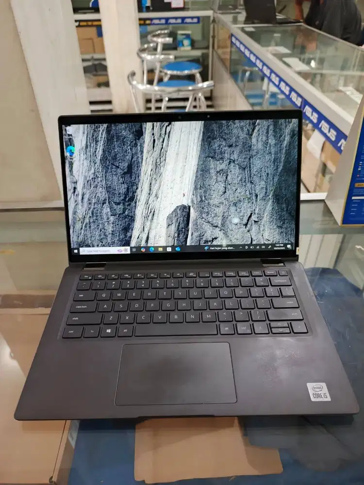 DELL LATITUDE7410 2IN1 RAM 16GB SSD 256 GB 13.3 INCH WIN 11 GARANSI