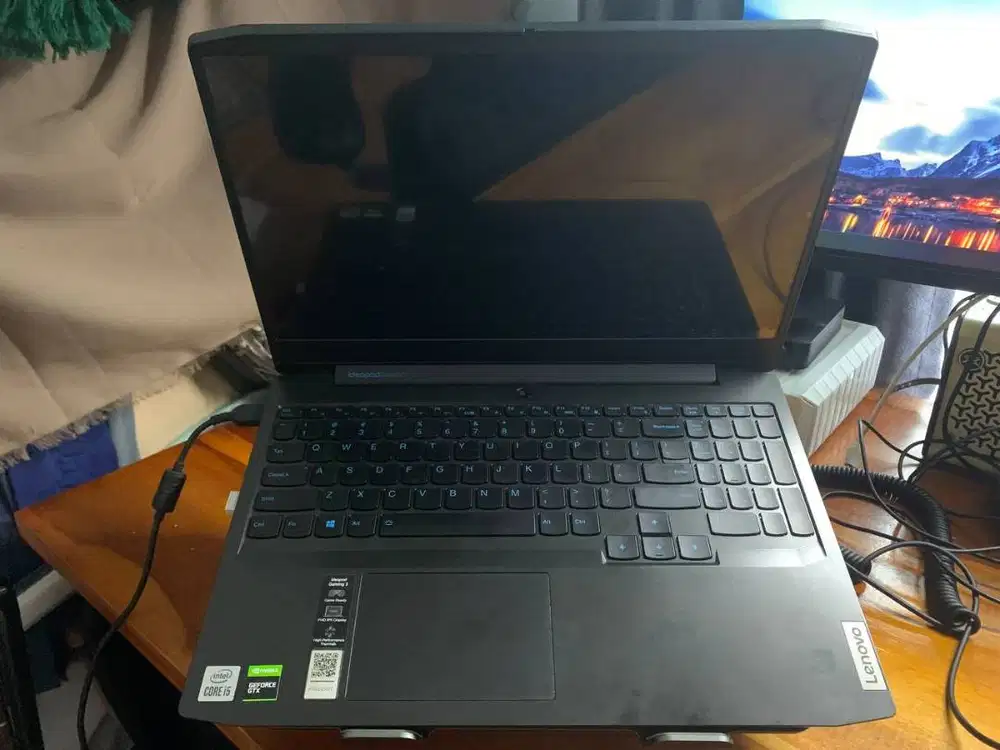 Lenovo Ideapad GAMING 3 15IMH05