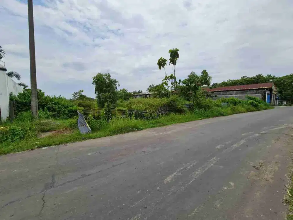 Dijual Tanah Strategis Dekat Ringroad Mojosongo Solo, Super Luas, Akses Container. Cocok Untuk Pabrik Atau Gudang.