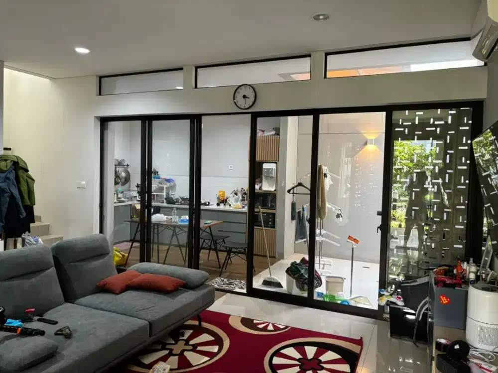 Rumah 2 lantai mewah murah siap huni bagus di Cluster Flora Summarecon Bandung