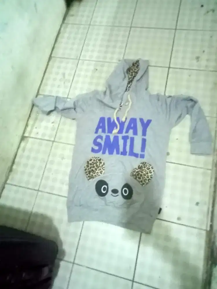 Sweater abu abu all size