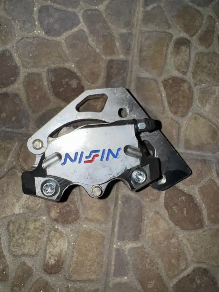 Kaliper Nissin Aerox