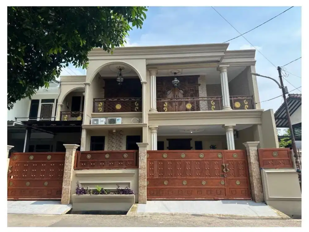 DIJUAL RUMAH MEWAH 2 LANTAI SIAP HUNI DI KARANGTENGAH TANGERANG