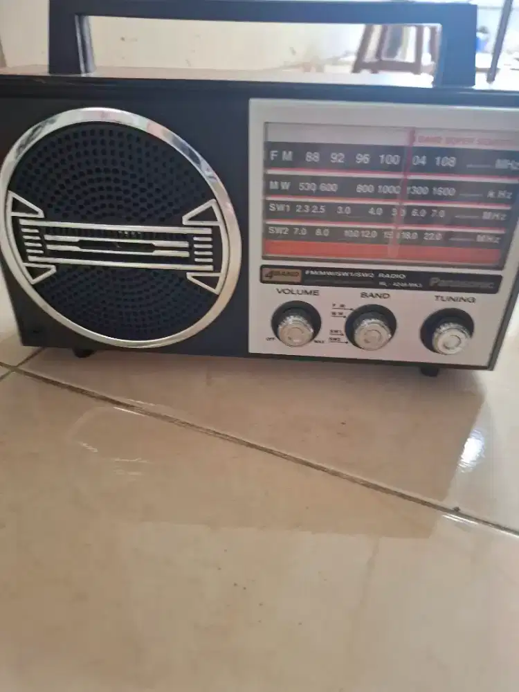 Radio panasonic jadul lawas masih berfungsi