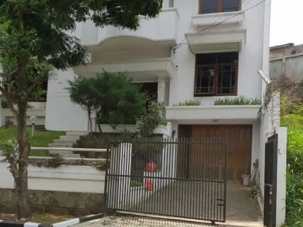 Dijual Rumah Komplek Surya Setra Sutami Harga Menarik