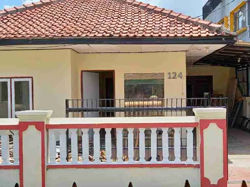 Rumah posisi hook dekat pusat bisnis di perumnas 1 bekasi barat