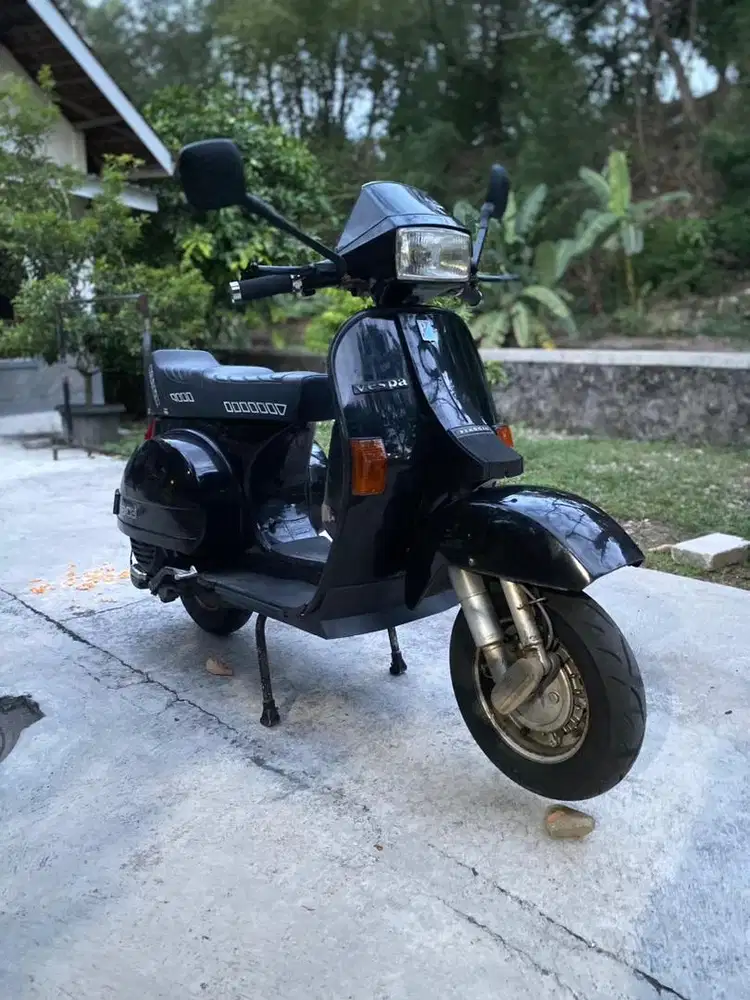 PIAGGIO VESPA EXCEL BLACK LUCIDO 2004  RARE