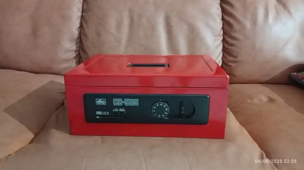 Safety Box / Brangkas Kecil