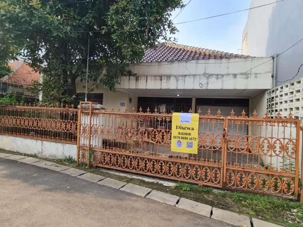 Rumah 2 Lantai di Kelingkit Menteng Dalam Jaksel