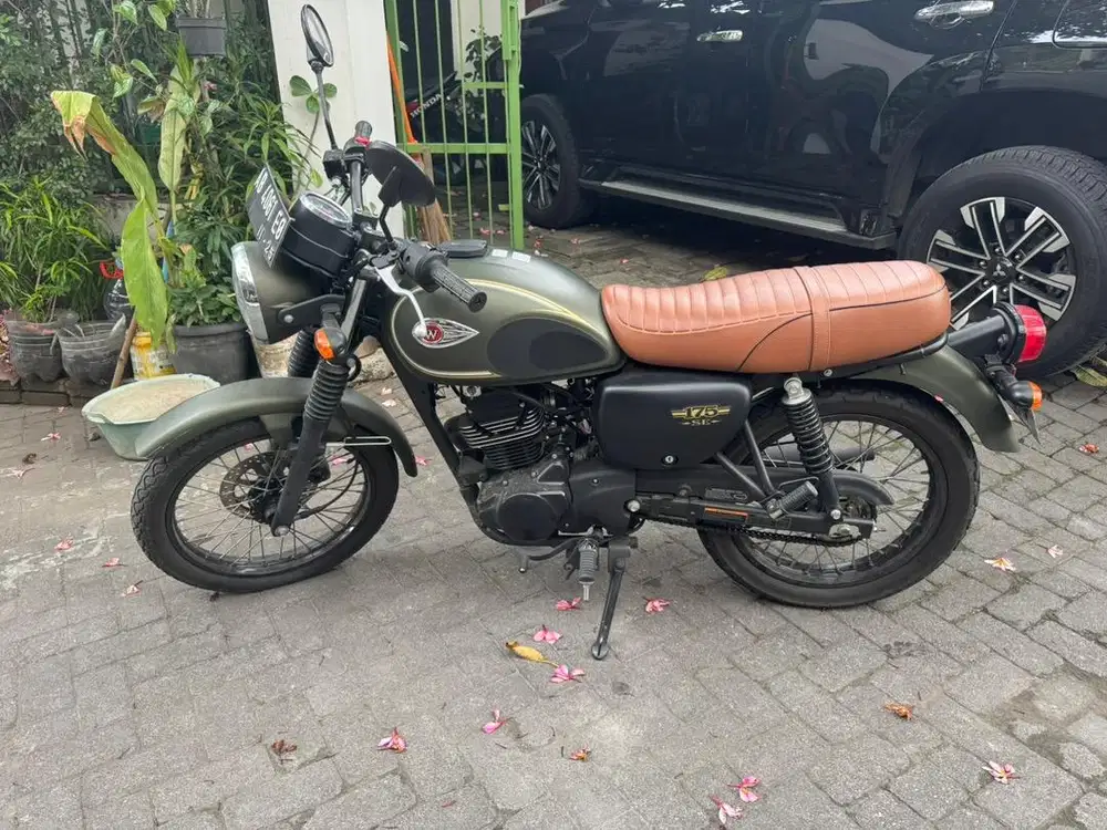 KAWASAKI W175 SE