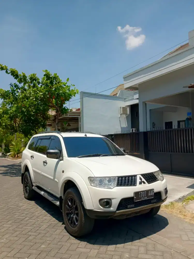 PAJERO SPORT EXCEED 2011