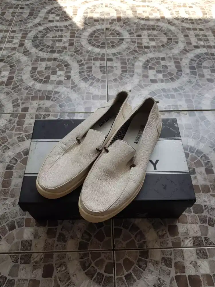 Sepatu Slip On Playboy Rokan