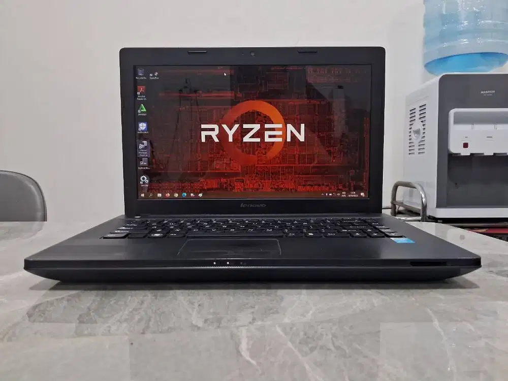 LENOVO SSD 256GB +500GB 8GB Laptop BerVGA Dual Render AMD Layar BARU