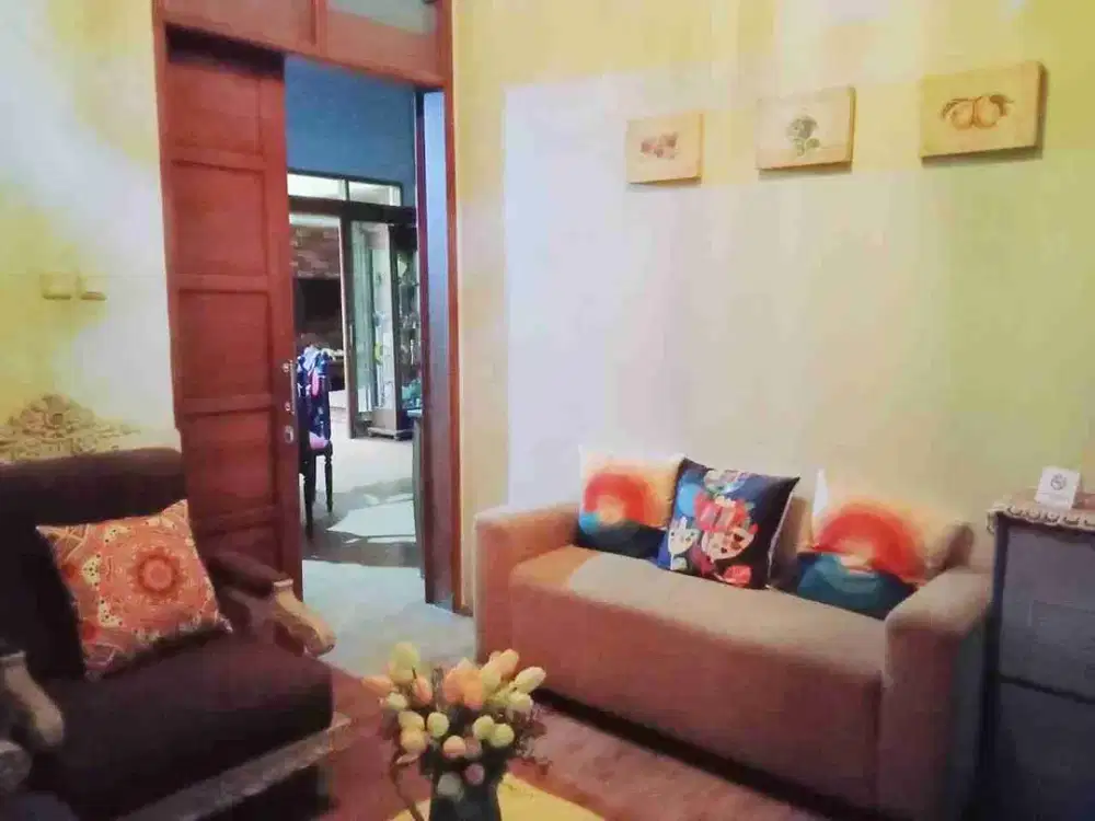 JUAL RUGI RUMAH STRATEGIS JALAN UTAMA SUKALUYU CIKUTRA BANDUNG