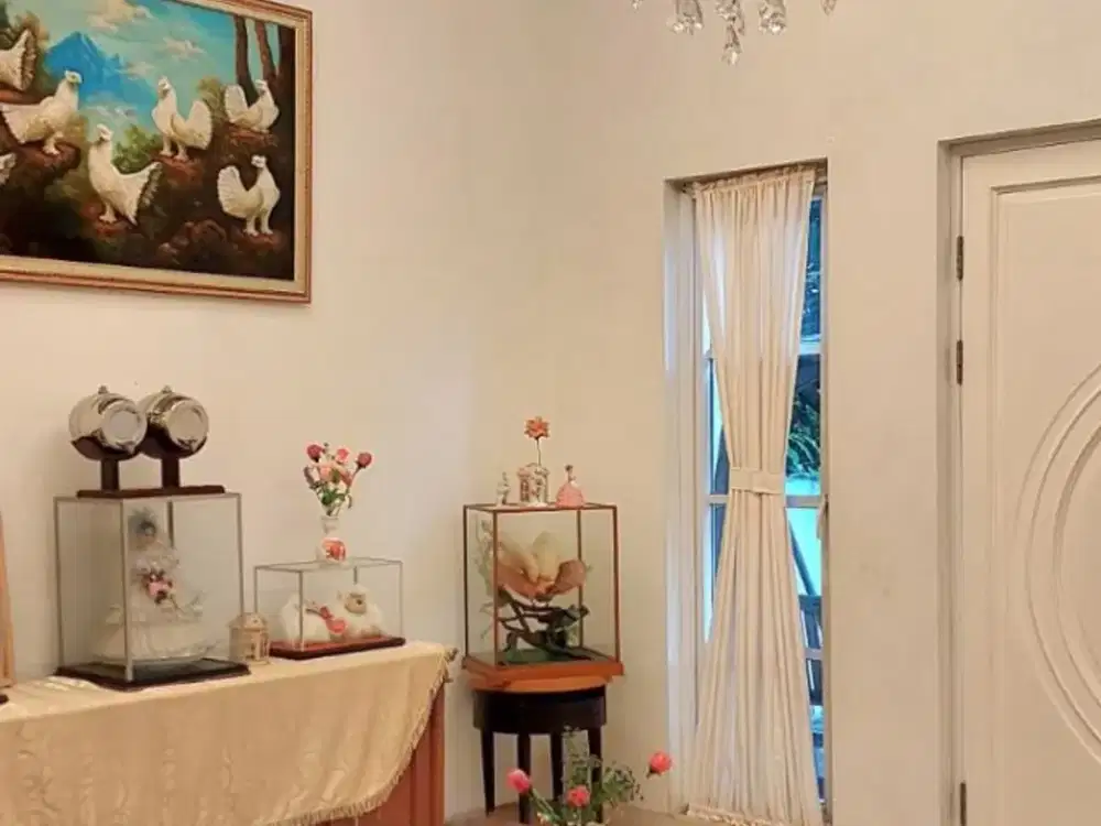 Rumah Mewah Siap Huni di Cluster Picardie Modernland Tangerang