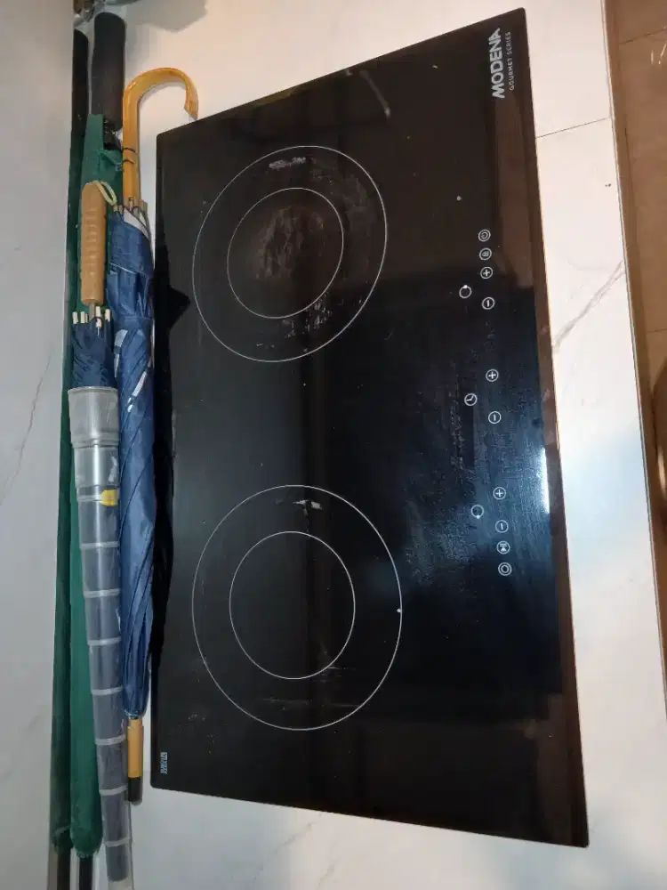 Kompor listrik modena baru