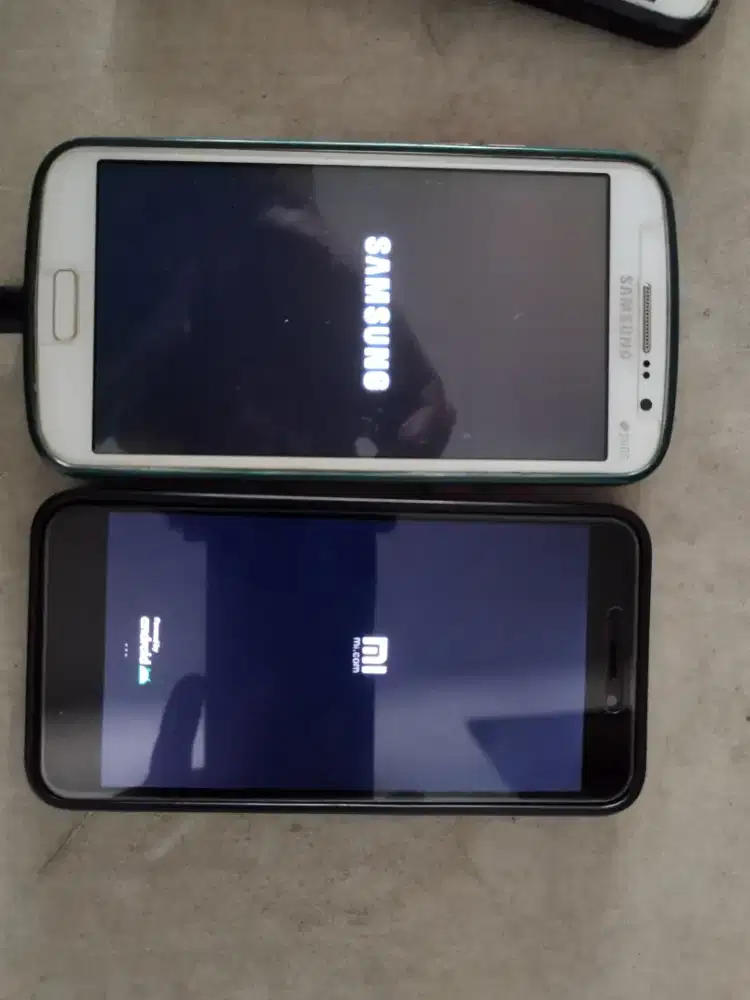 Jual sepasng xiomi dan samsung grand 2