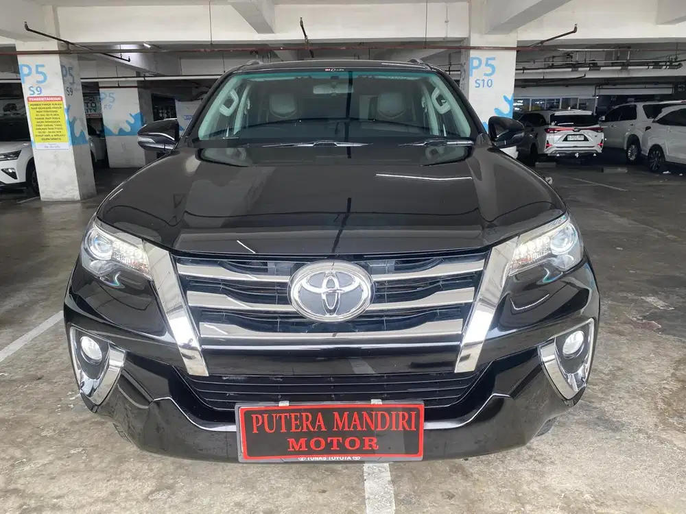 Fortuner 2.4 VRZ AT 2020