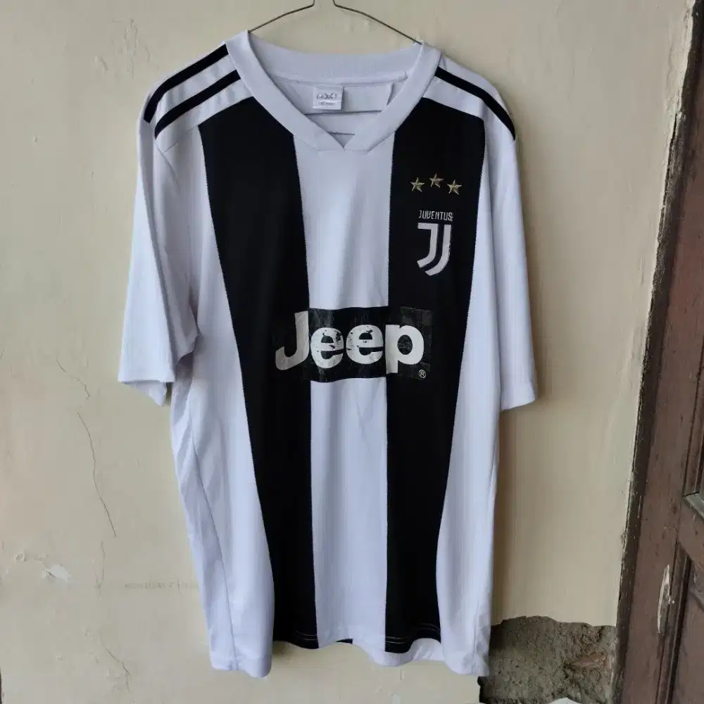 Lexy Juventus 2018-19 Home Kit Soccer Jersey Size Medium Original