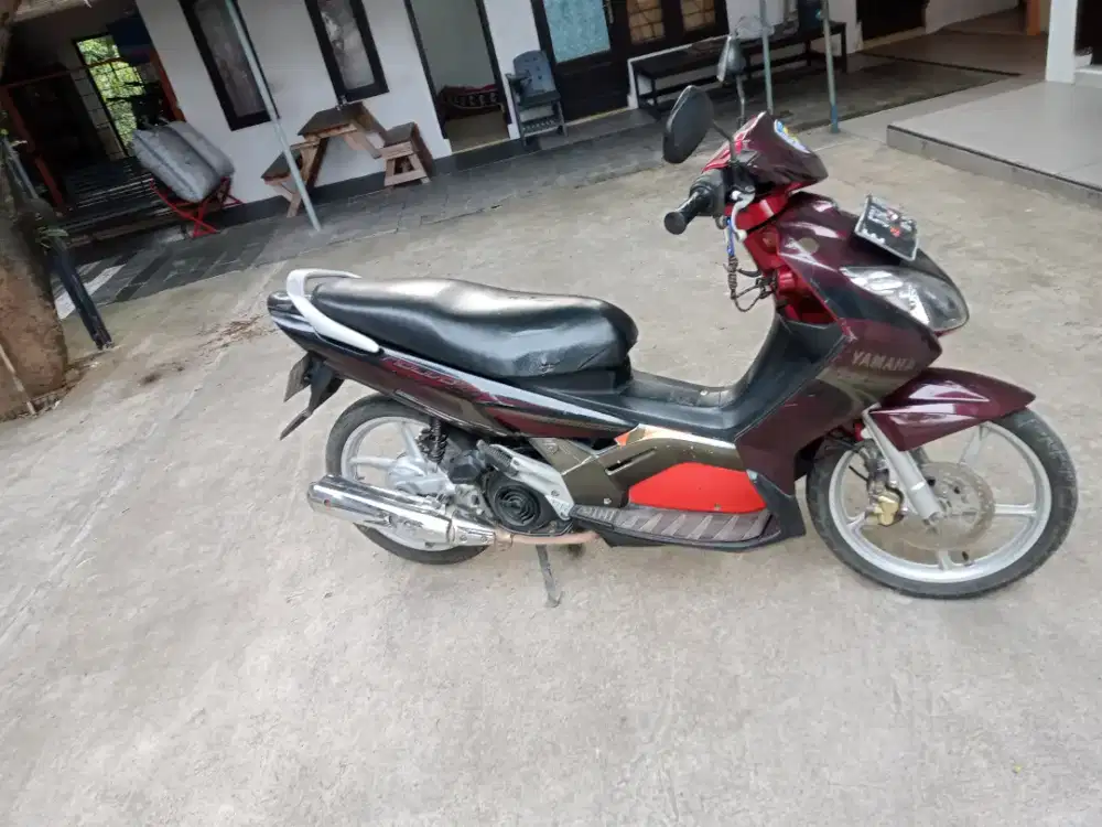 Yamaha Nouvo Z automatic