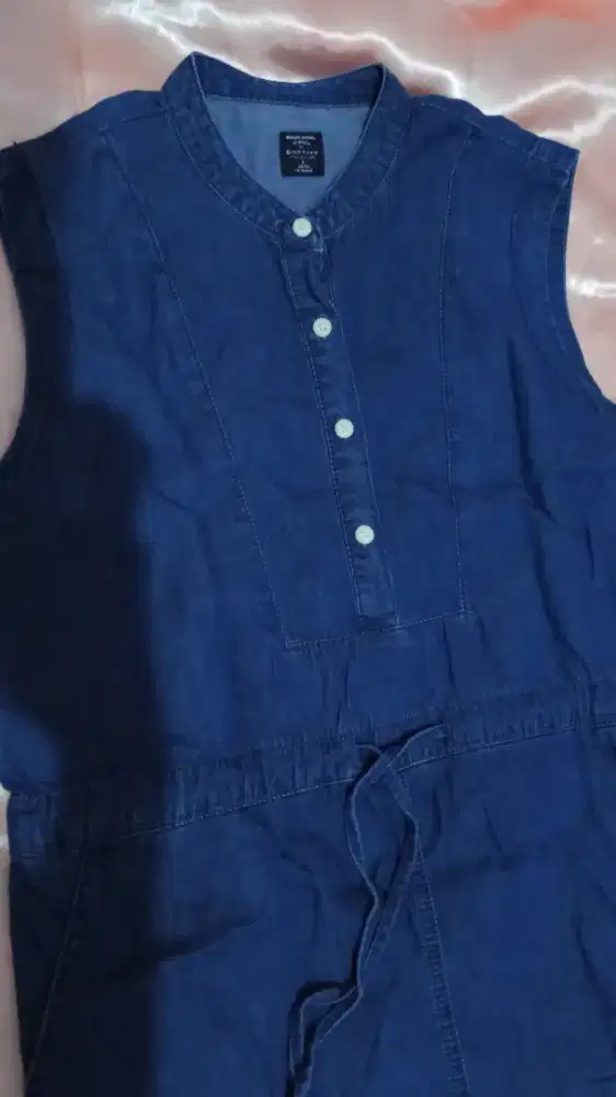 Dress Jeans Giordano