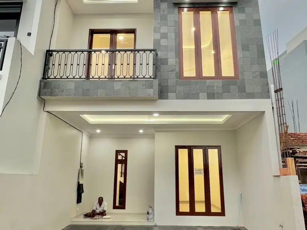 Jual rumah dekat Stasiun krl di jagakarsa Jakarta selatan