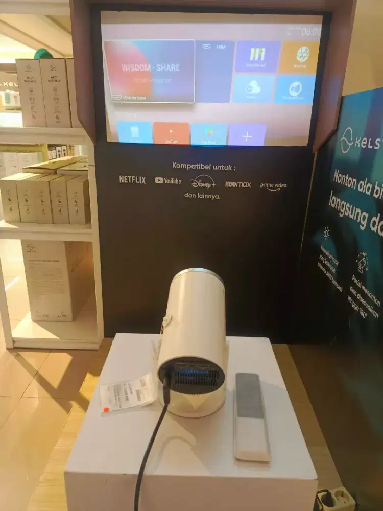 Kels Ronan Smart Home Projector