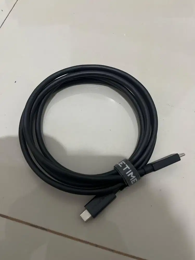 Kabel Thunderbolt 4 USB-C 4.0 || 1,8M (8K, 4K) 100W