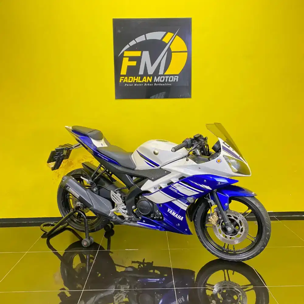 Yamaha R15 V2 2015 plat ta Tangerang orisinil joss istimewa