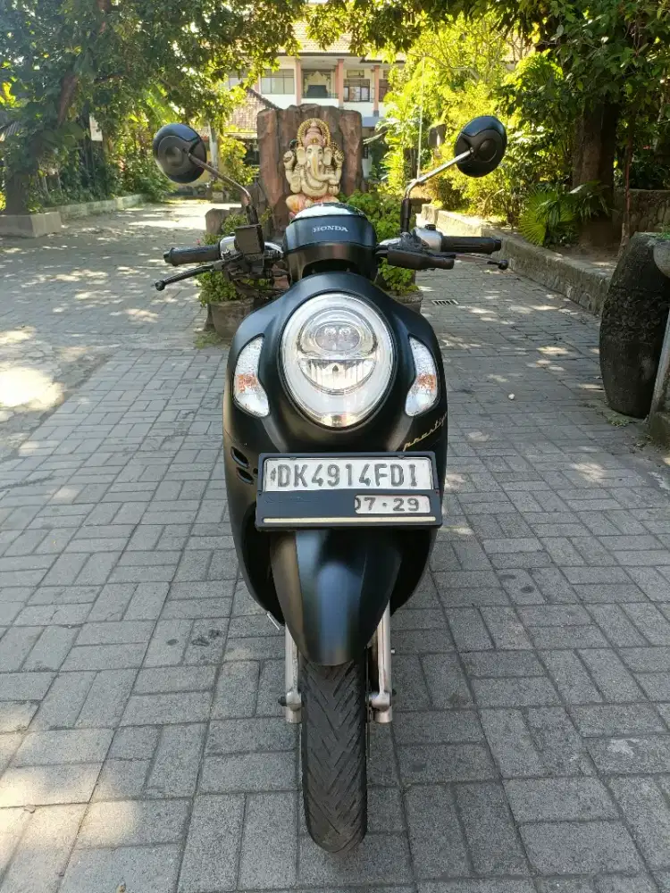 NEW SCOOPY PRESTIGE