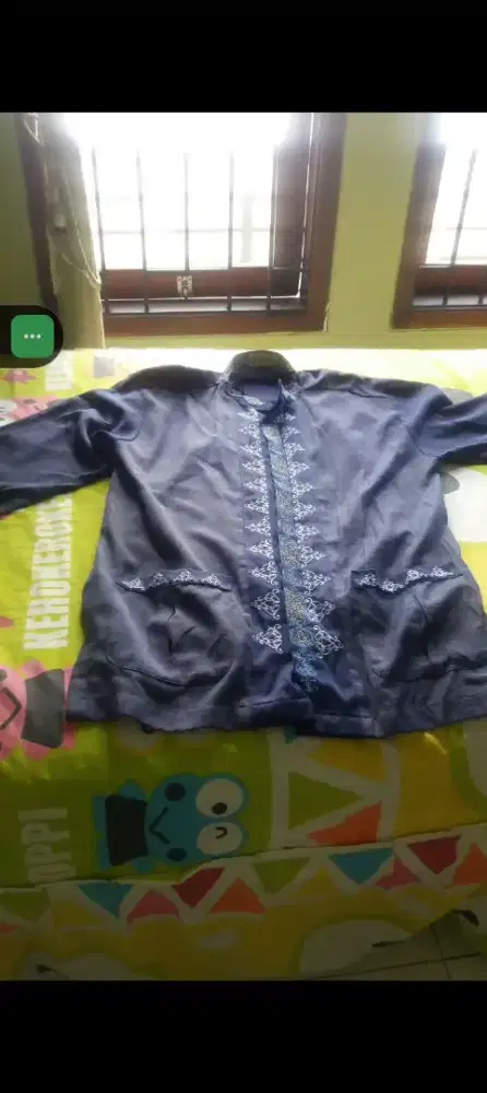 Baju Kaos dan Baju Kokoh Muslim