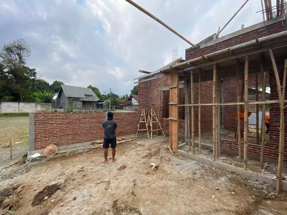 Rumah Dan Tanah Kavling Karanggintung, Selangkah Masjid