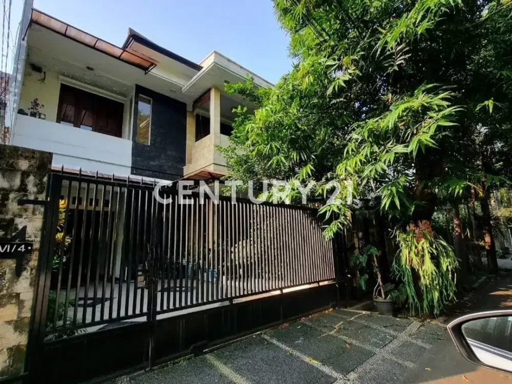 Dijual Rumah Bagus Lokasi Strategis Di Hang Jebat Jakarta Selatan