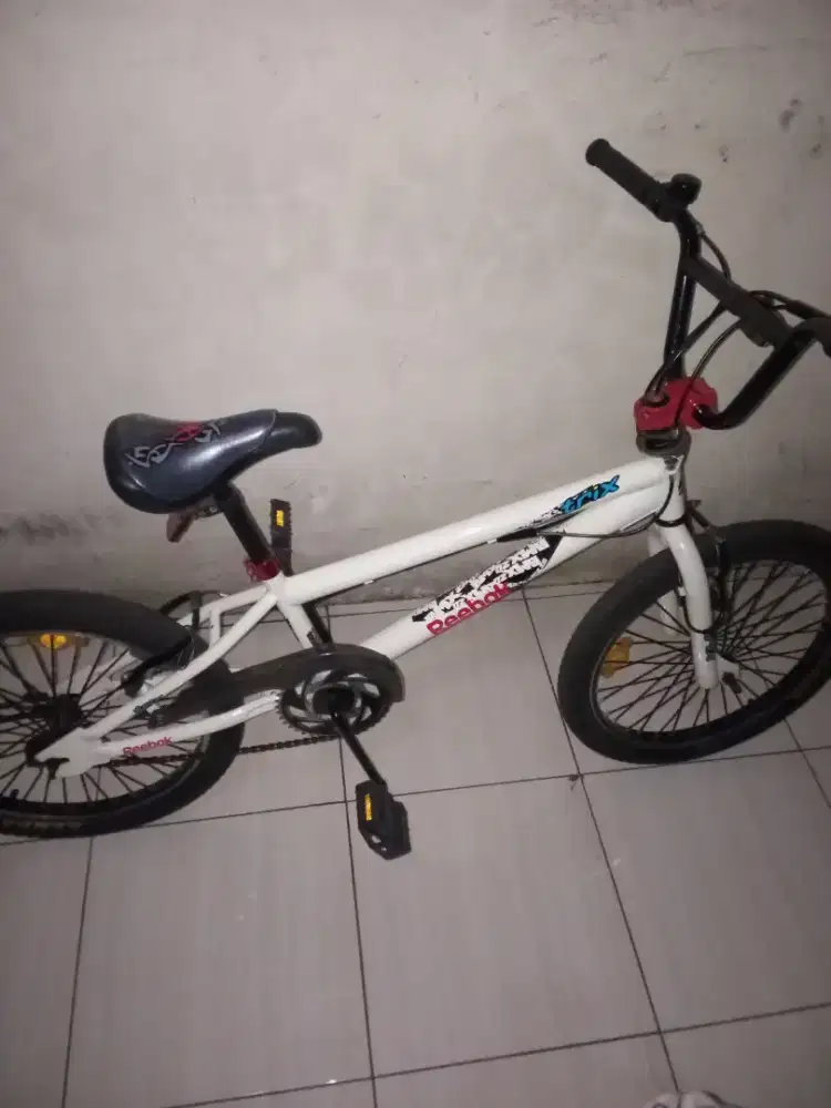 Jual sepedah BMX reebok