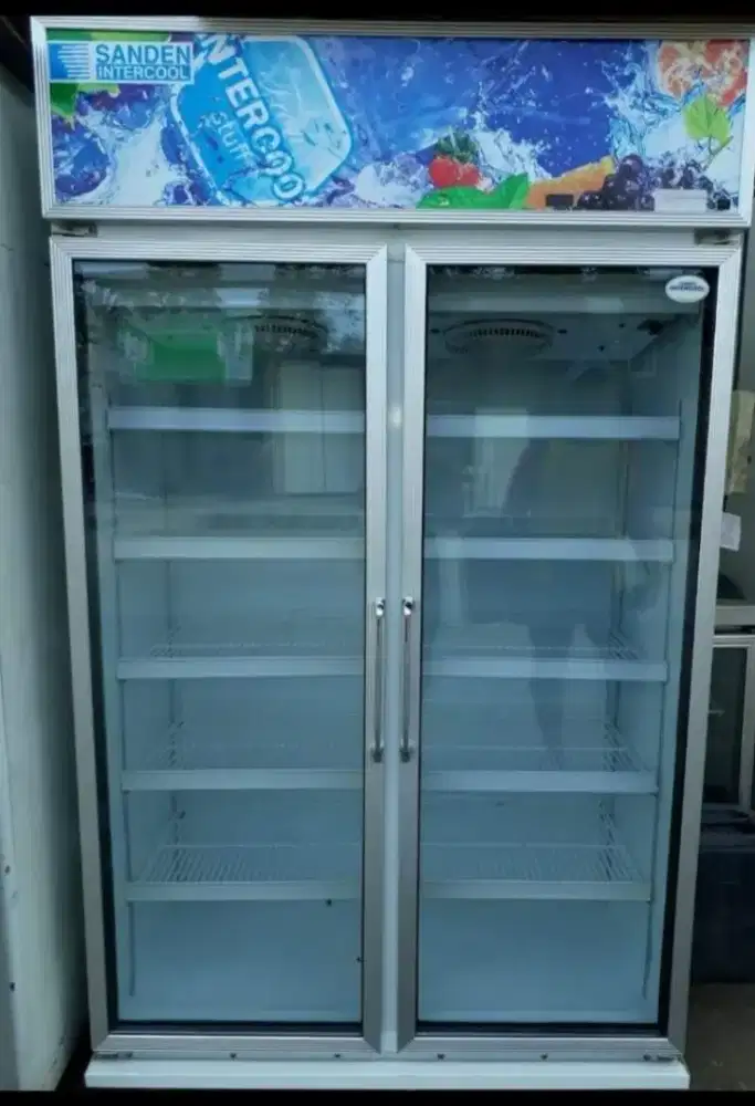 Jual showcase /perlengkapan warung