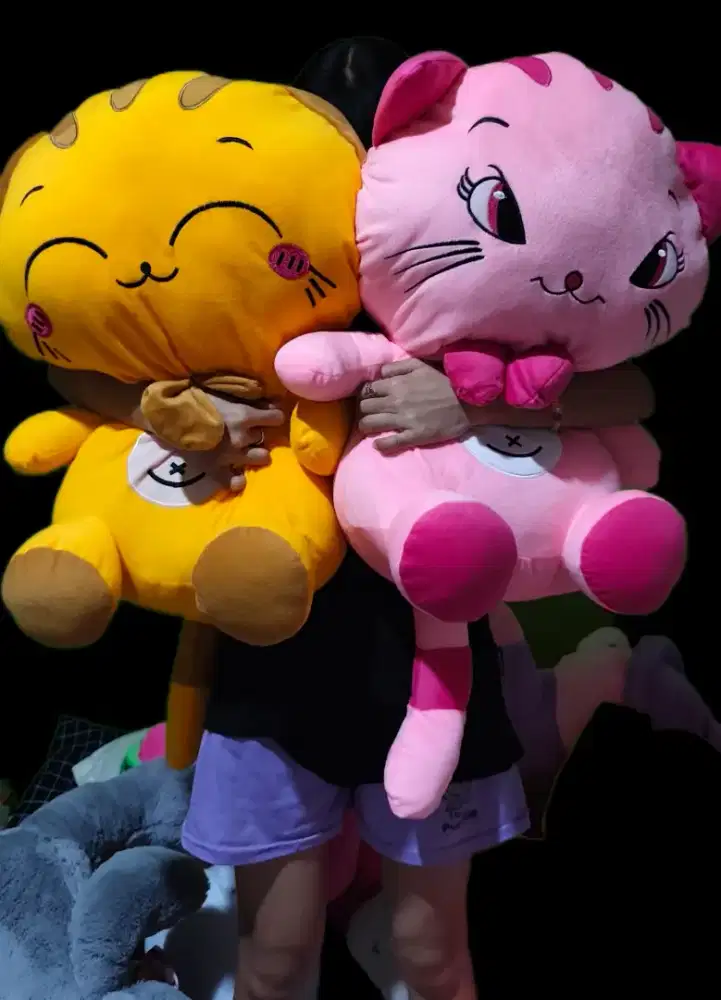Boneka Kucing Kuning Dan Pink JUMBO 50cm
