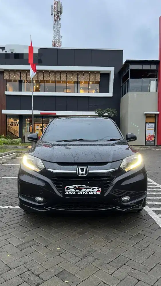 Honda Hrv prestige 2016 metic