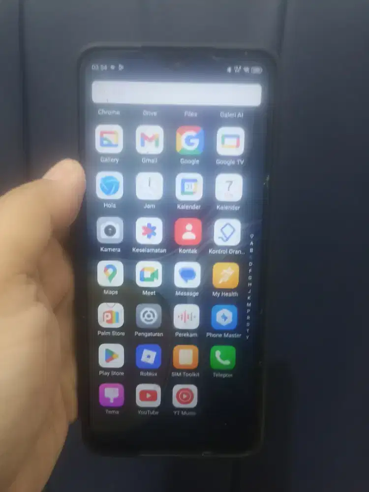 Itel seri A90 warna hitam 64 gb
