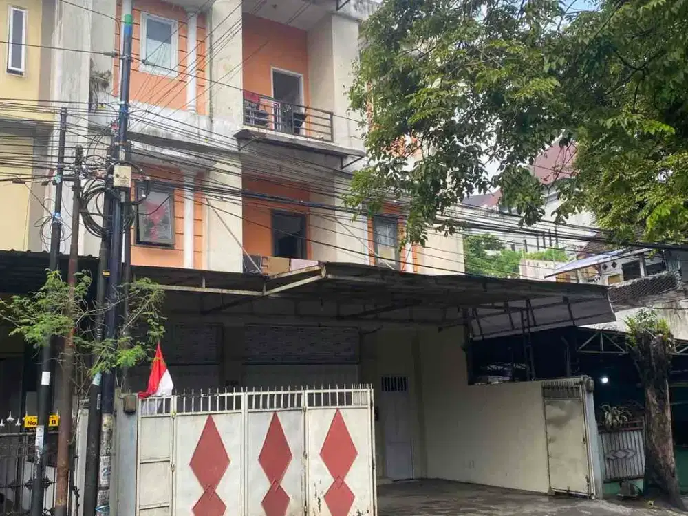 Rumah Kost dan Toko Lokasi Raya Sumbersari samping Kampus Brawijaya