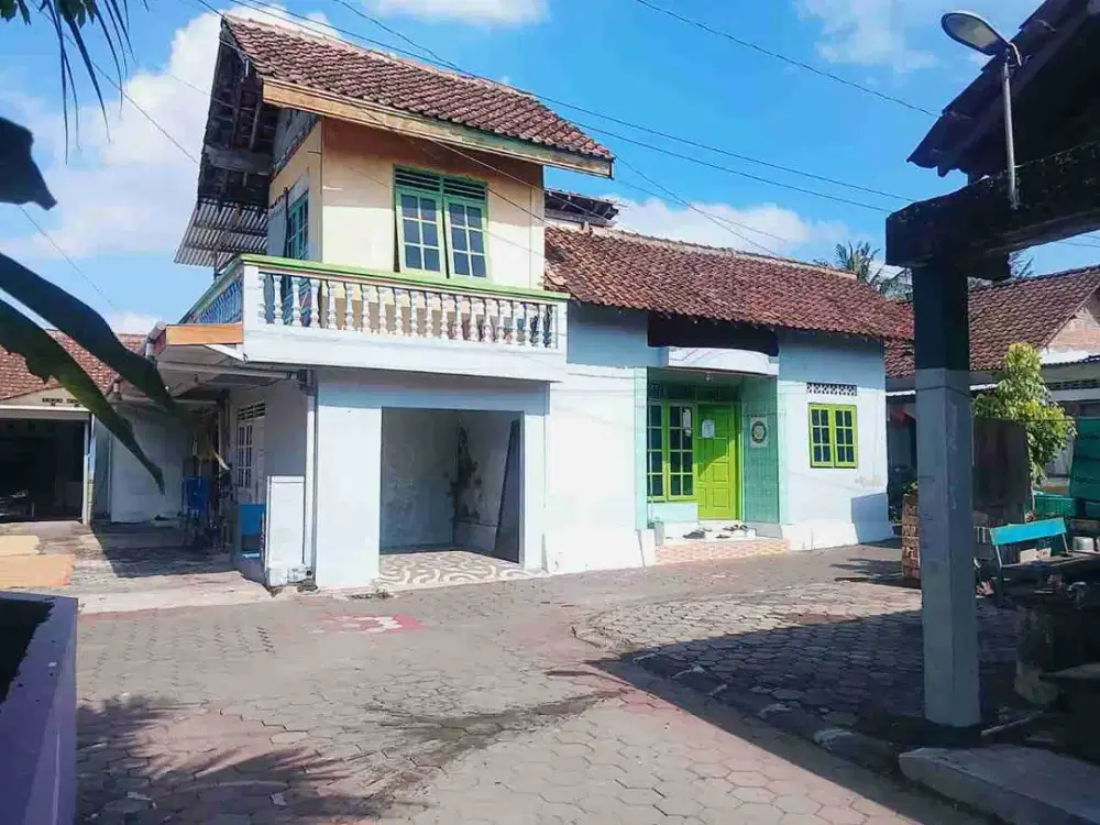 Rumoh kos murah, 2 lantai dkt SCH MALL, PEMDA SLEMAN, Masjid Suciati, RM PRINGSEWU Jl Magelang km 9