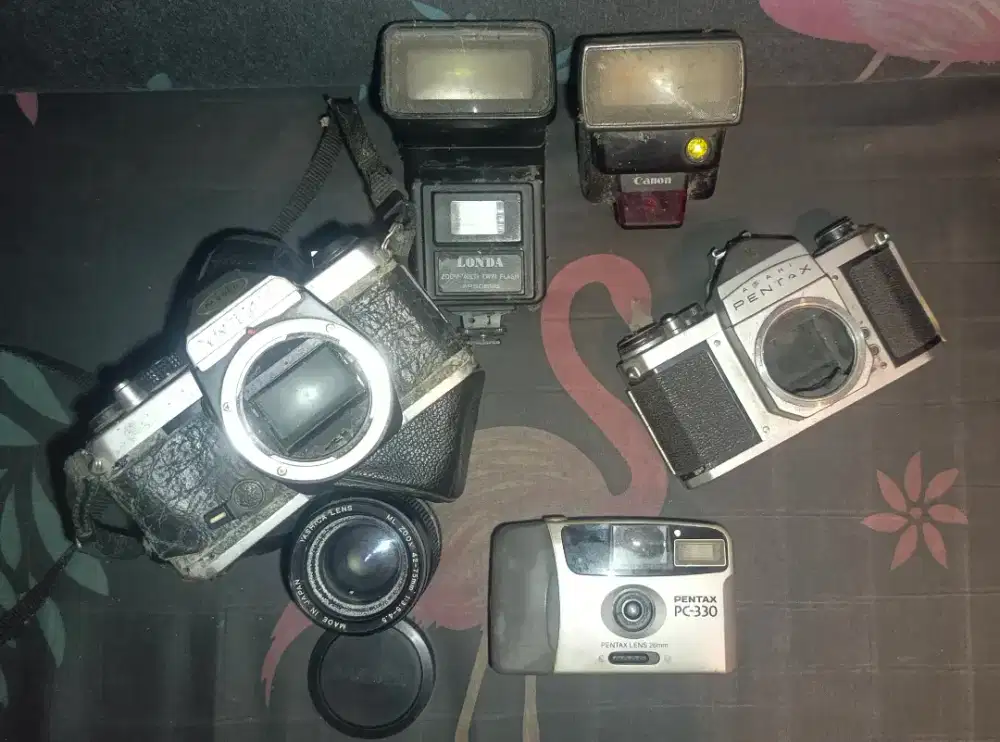 Kamera jadul yashica, pentax