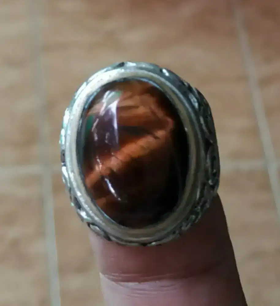 Batu Cincin Motif Bulu Macan