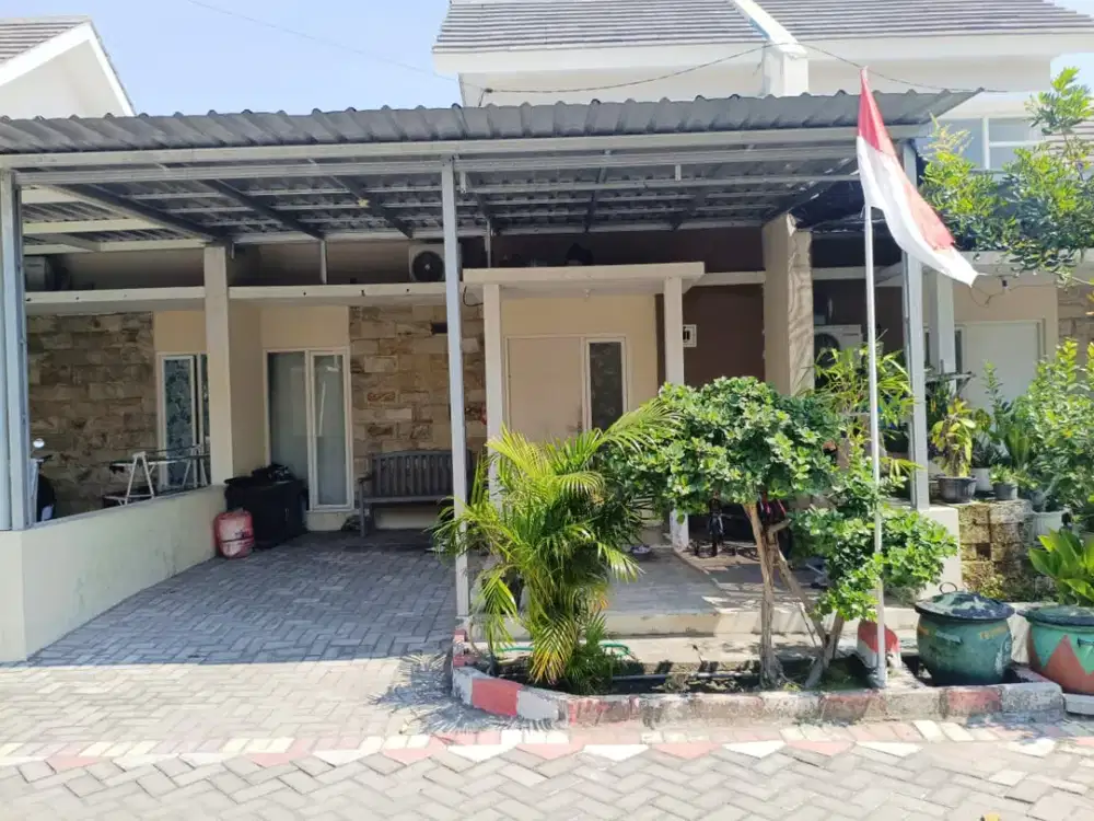 RUMAH KEDANYANG SATYA NIVASA RESIDENCE DI PUSAT KOTA GRESIK
