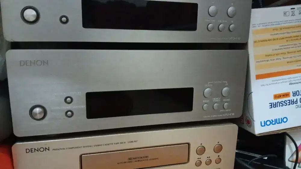 1set terdiri  amplie tape radio speker