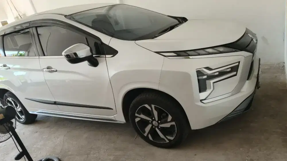 Rental mobil sewa mobil harian bulanan