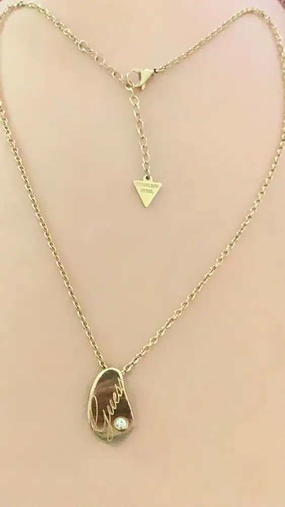 Kalung guess original