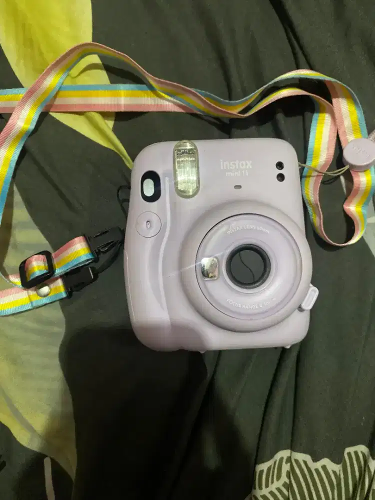 Fuji film instax mini 11