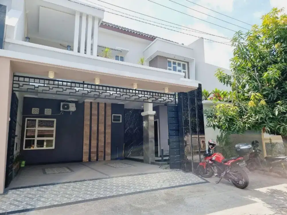 Rumah Mewah 2 Lt Nyaman Akses Lebar Banjarsari Solo